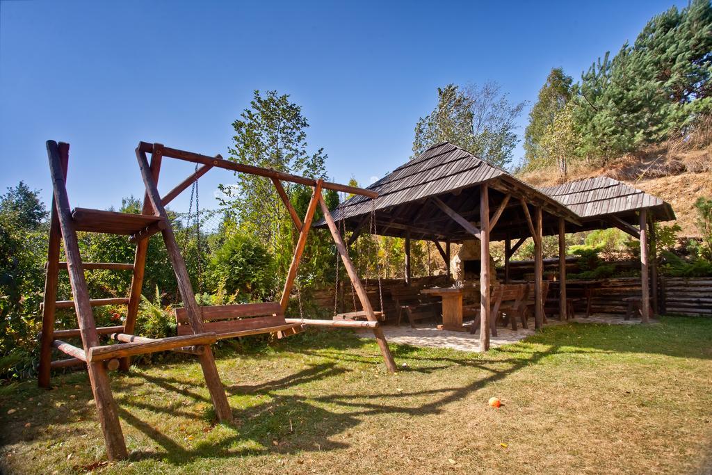 Domek Z Kominkiem W Krynicy Villa Krynica Zdroj Exterior photo